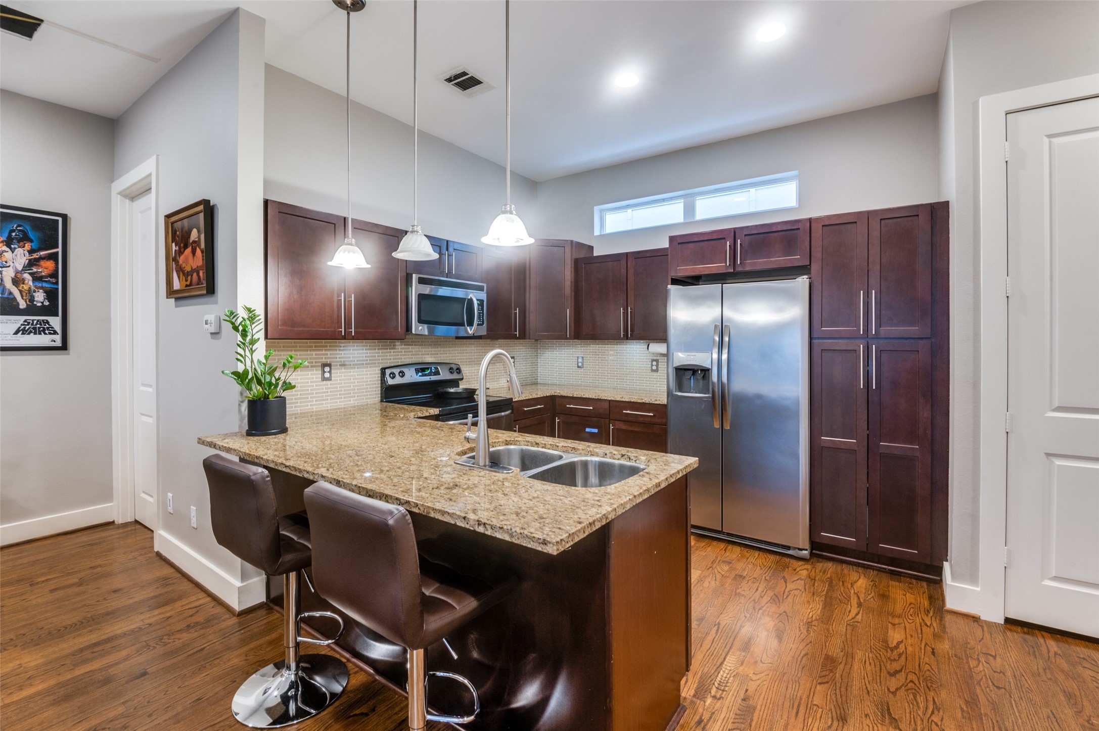 5618 Lindell Avenue Dallas TX 75206