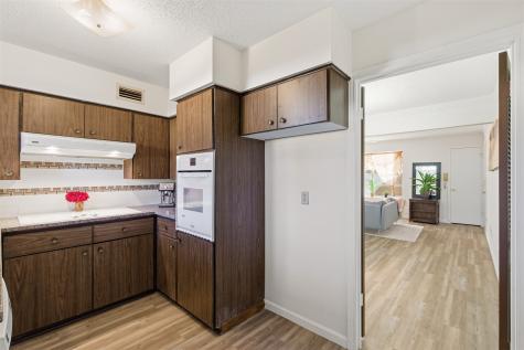 5817 Sandhurst Lane Dallas TX 75206