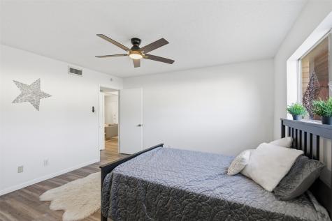 5817 Sandhurst Lane Dallas TX 75206