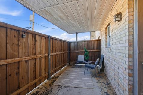 5817 Sandhurst Lane Dallas TX 75206