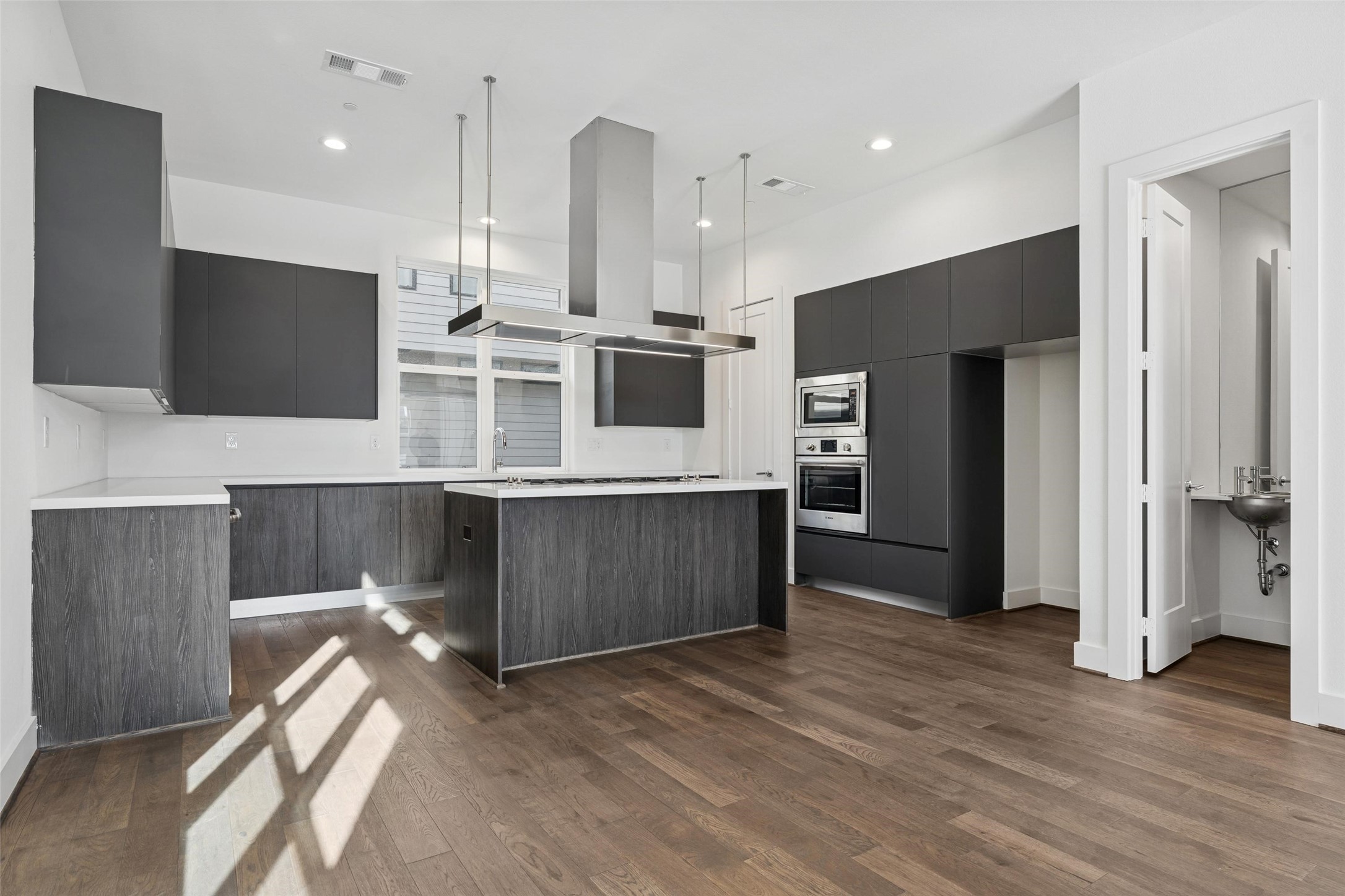 3032 Chimes Street Dallas TX 75219
