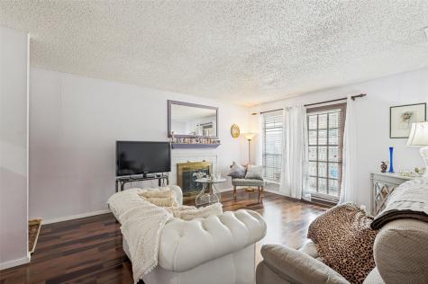 5981 Arapaho Road Dallas TX 75248