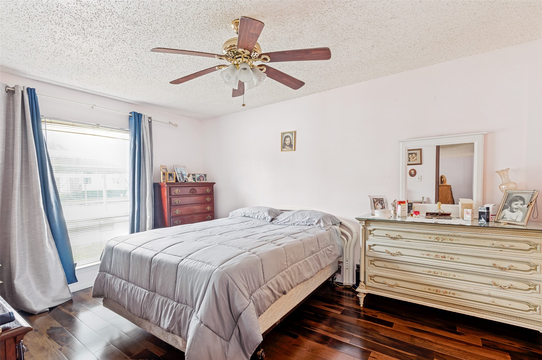 5981 Arapaho Road Dallas TX 75248