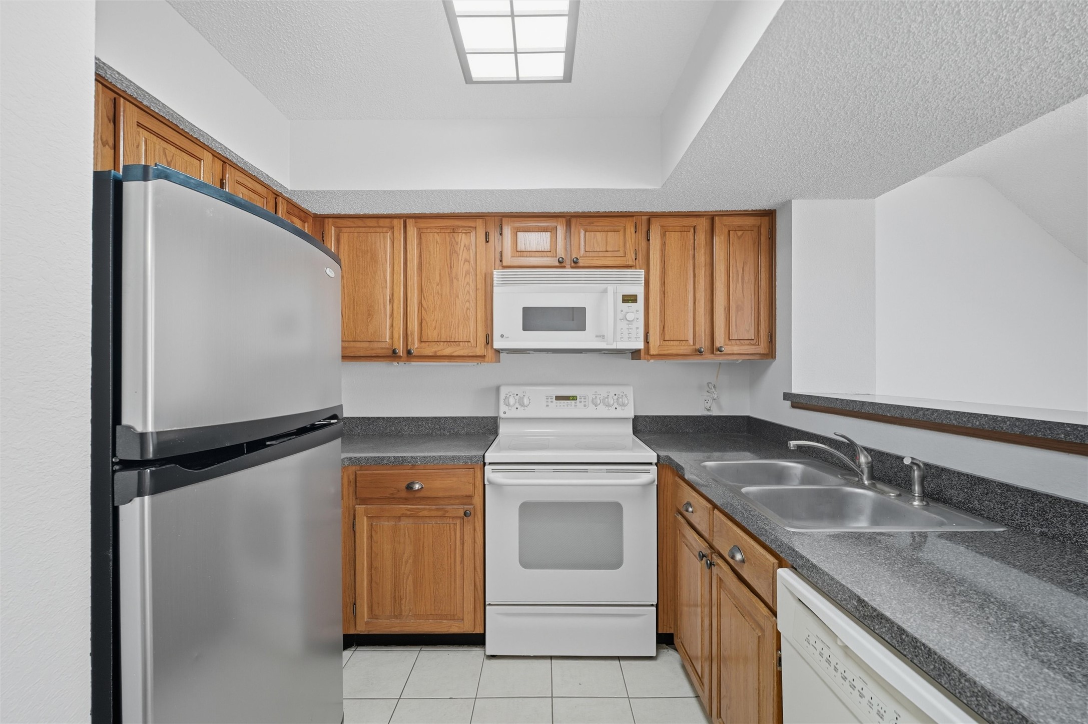 2310 Bamboo Drive Arlington TX 76006