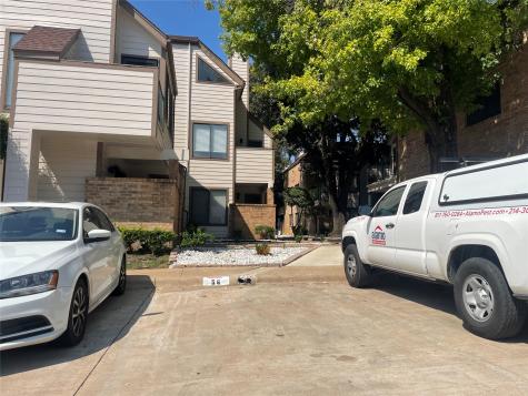 2310 Bamboo Drive Arlington TX 76006