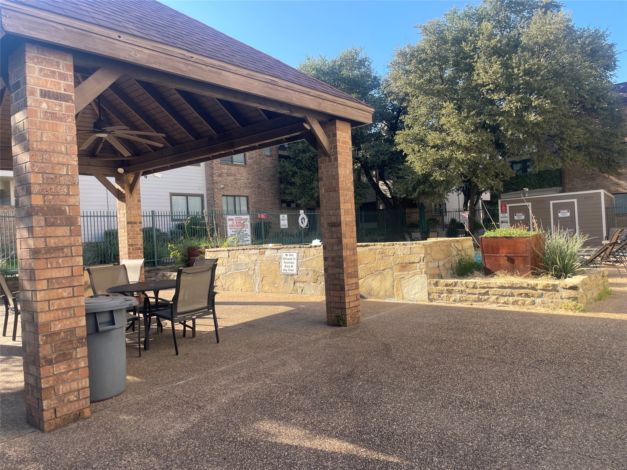 2310 Bamboo Drive Arlington TX 76006