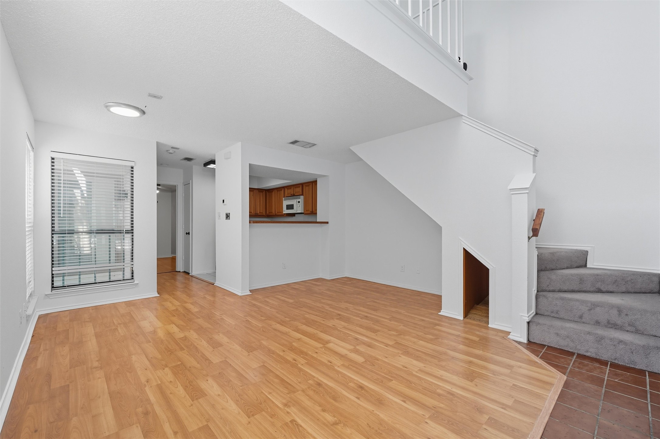 2310 Bamboo Drive Arlington TX 76006