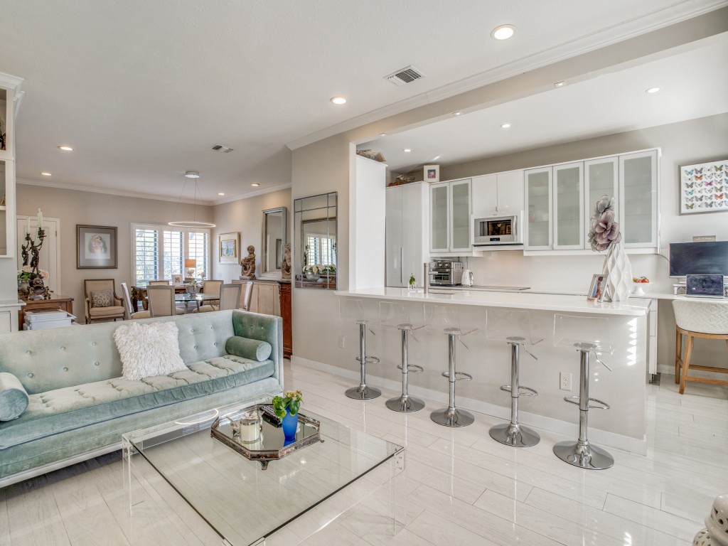 10764 Villager Road Dallas TX 75230