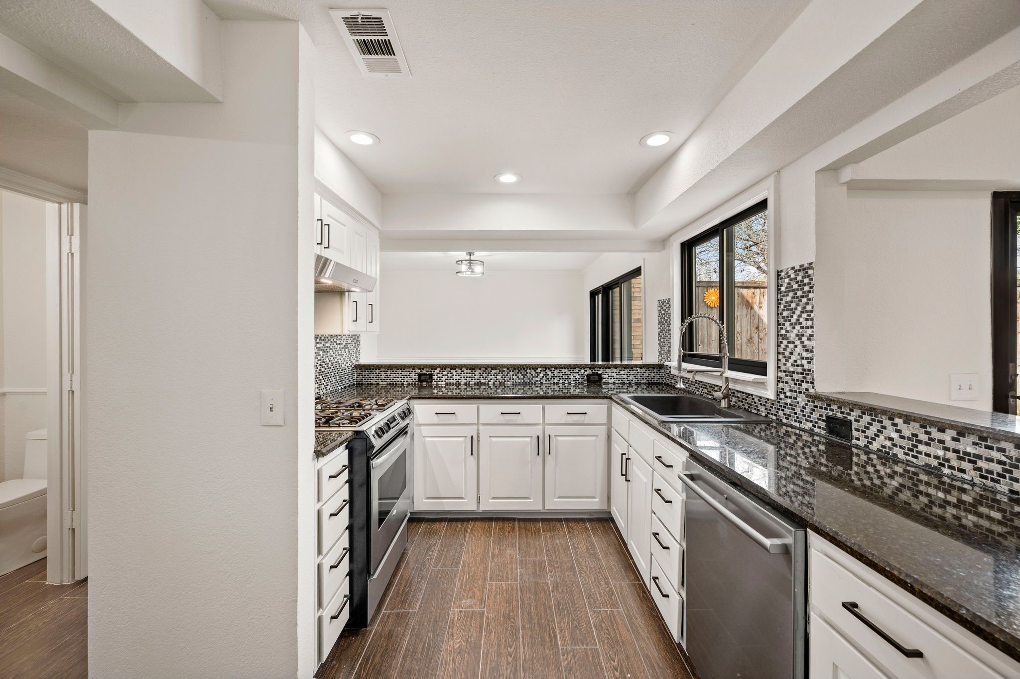 5009 Milam Street Dallas TX 75206