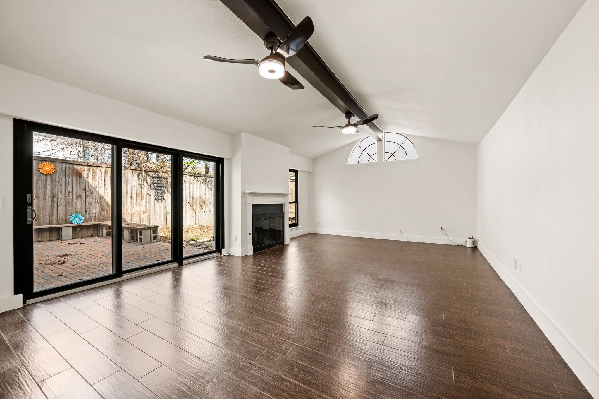5009 Milam Street Dallas TX 75206