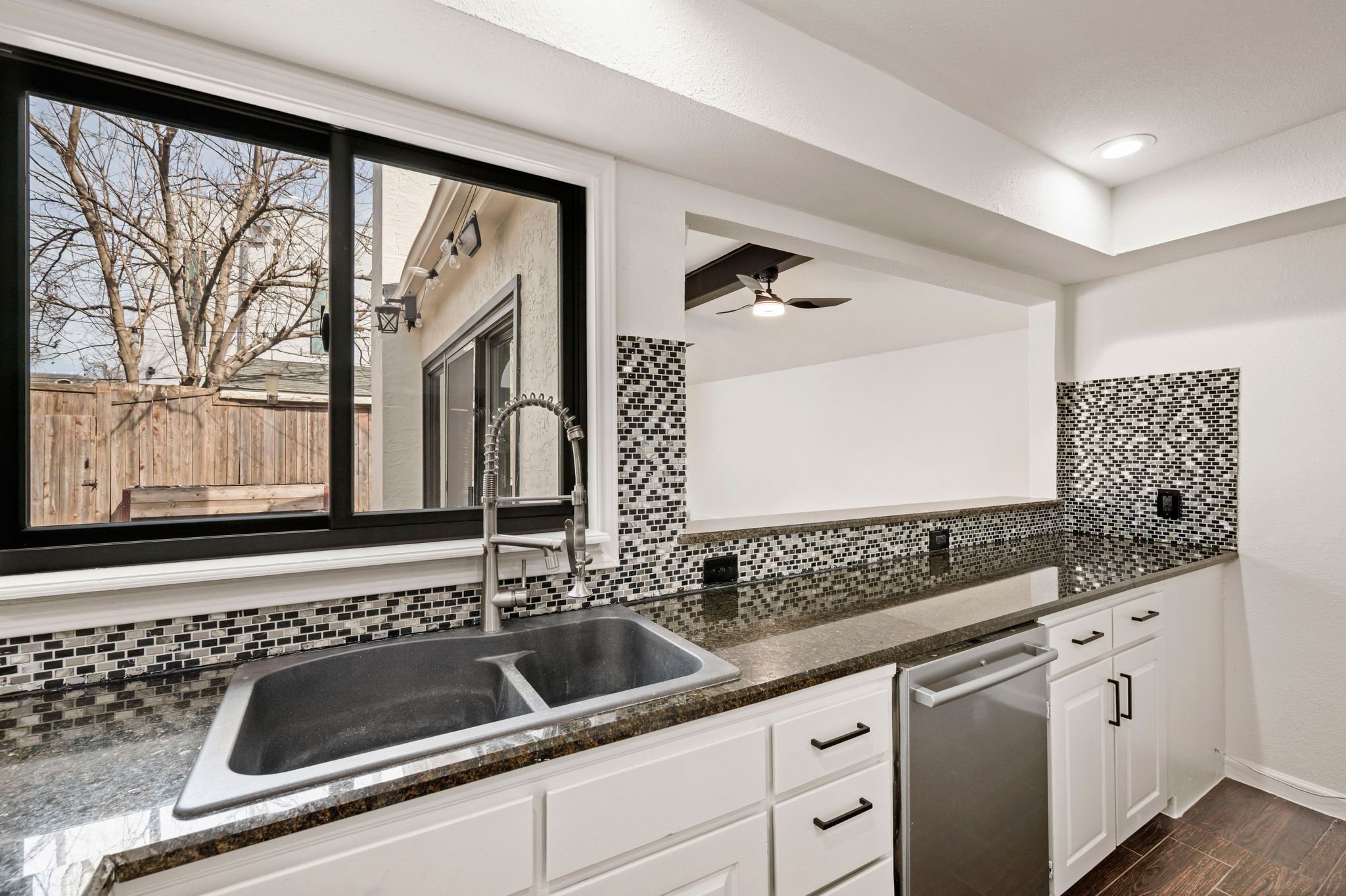 5009 Milam Street Dallas TX 75206