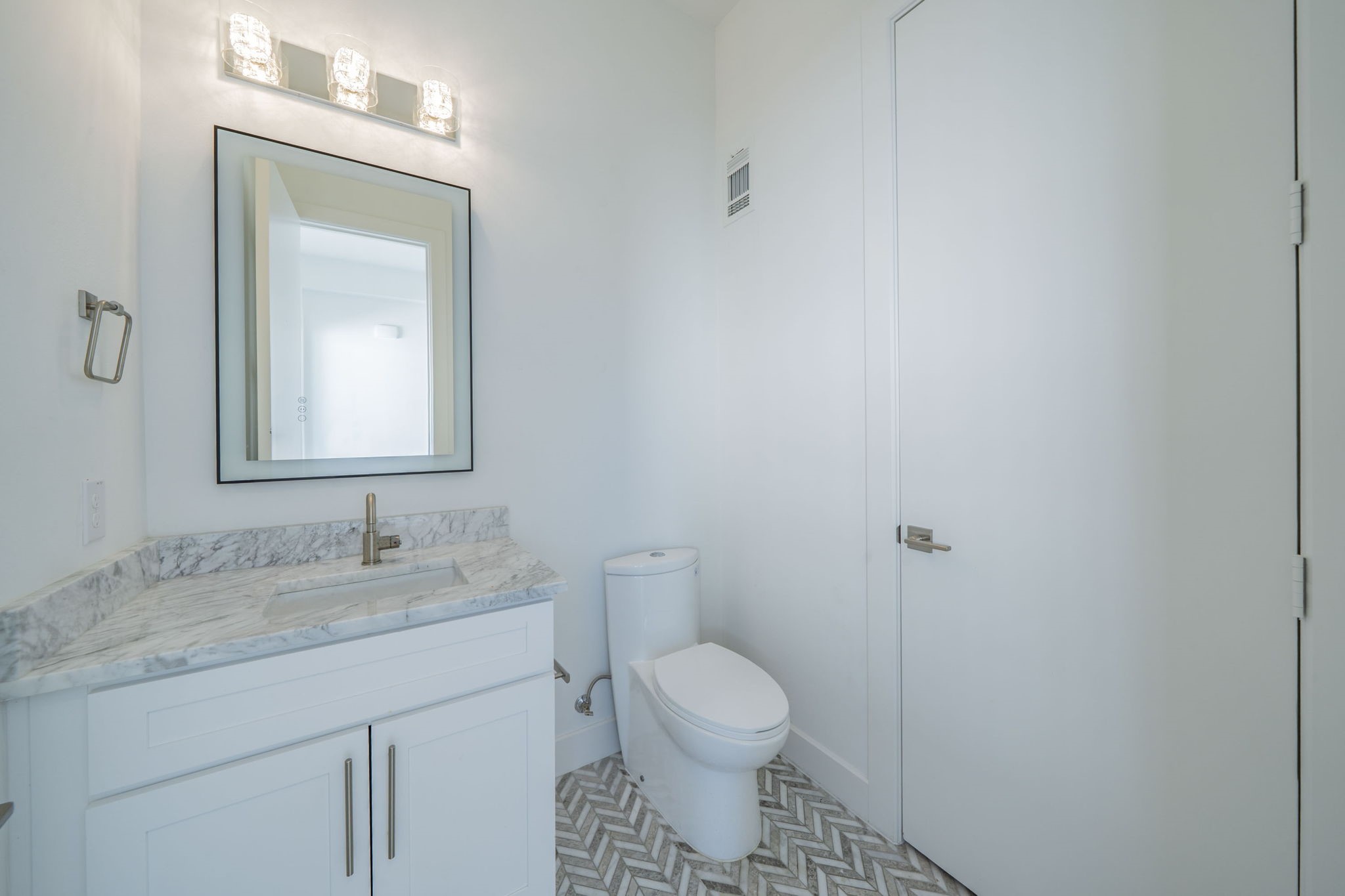 4905 Blaynes View The Colony TX 75056