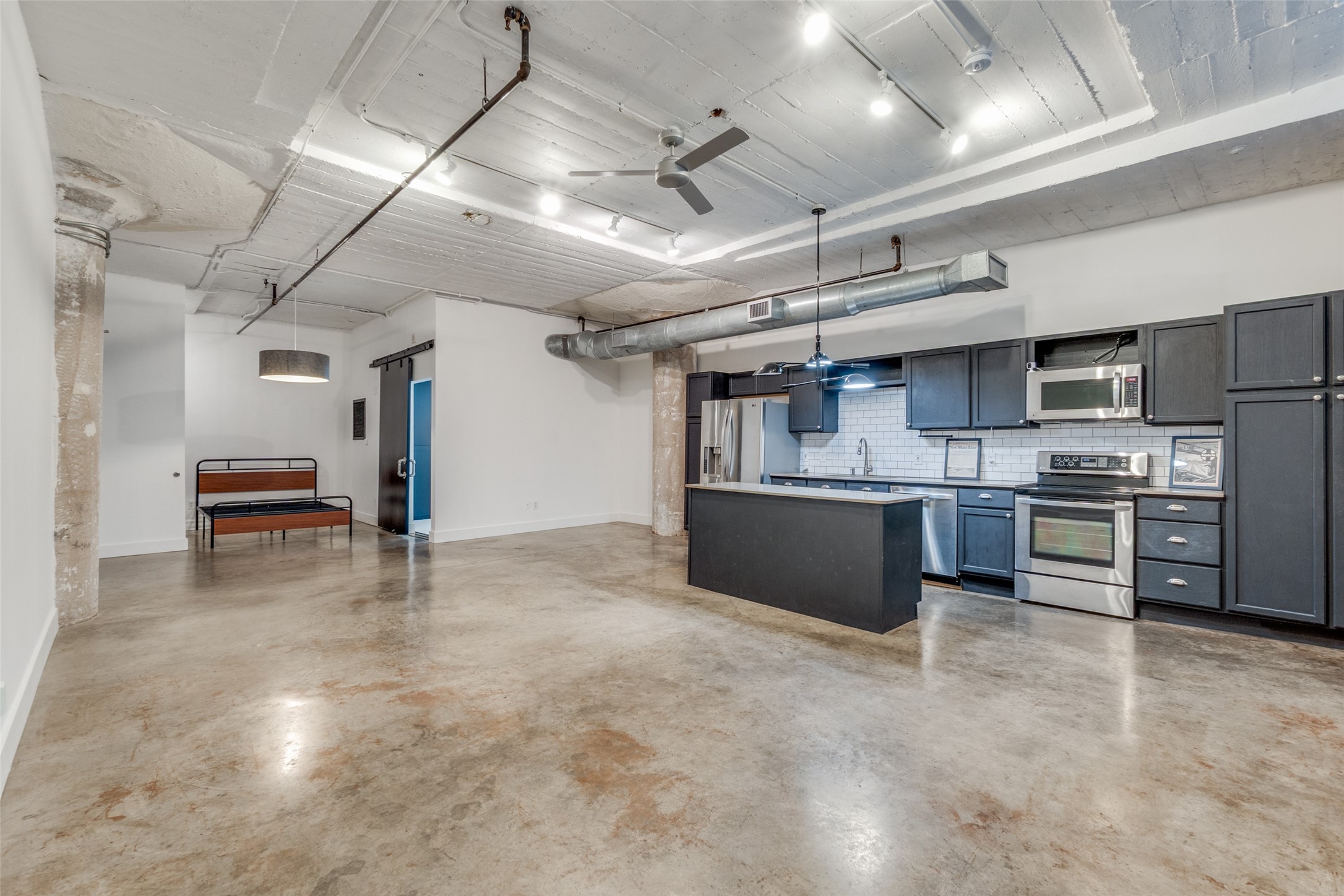 1122 Jackson Street Dallas TX 75202