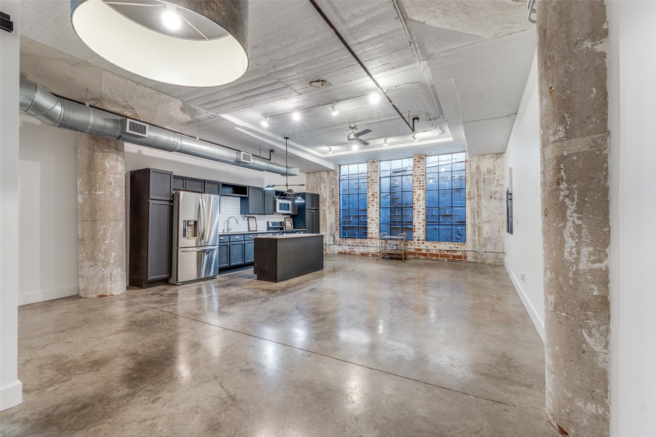 1122 Jackson Street Dallas TX 75202