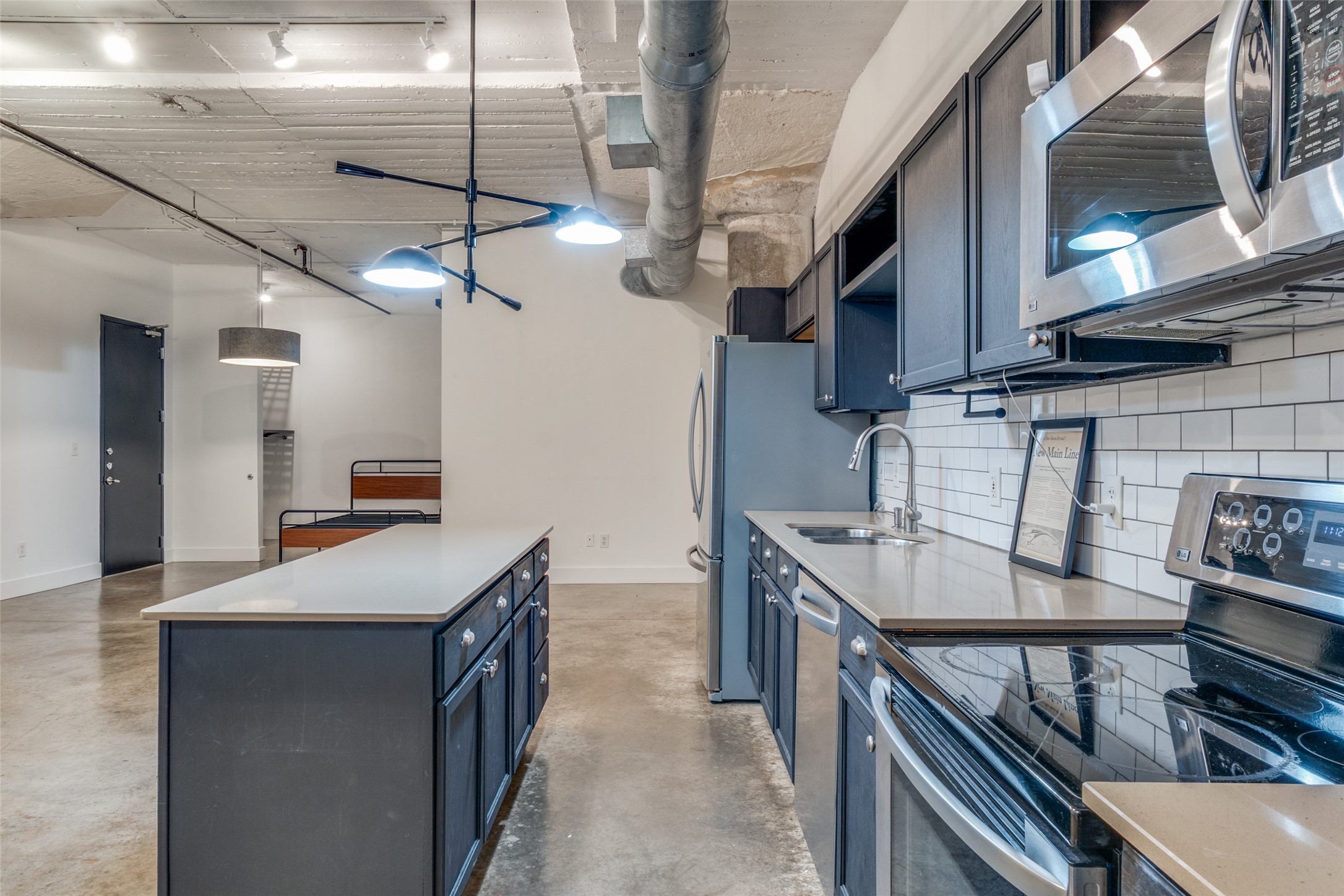 1122 Jackson Street Dallas TX 75202