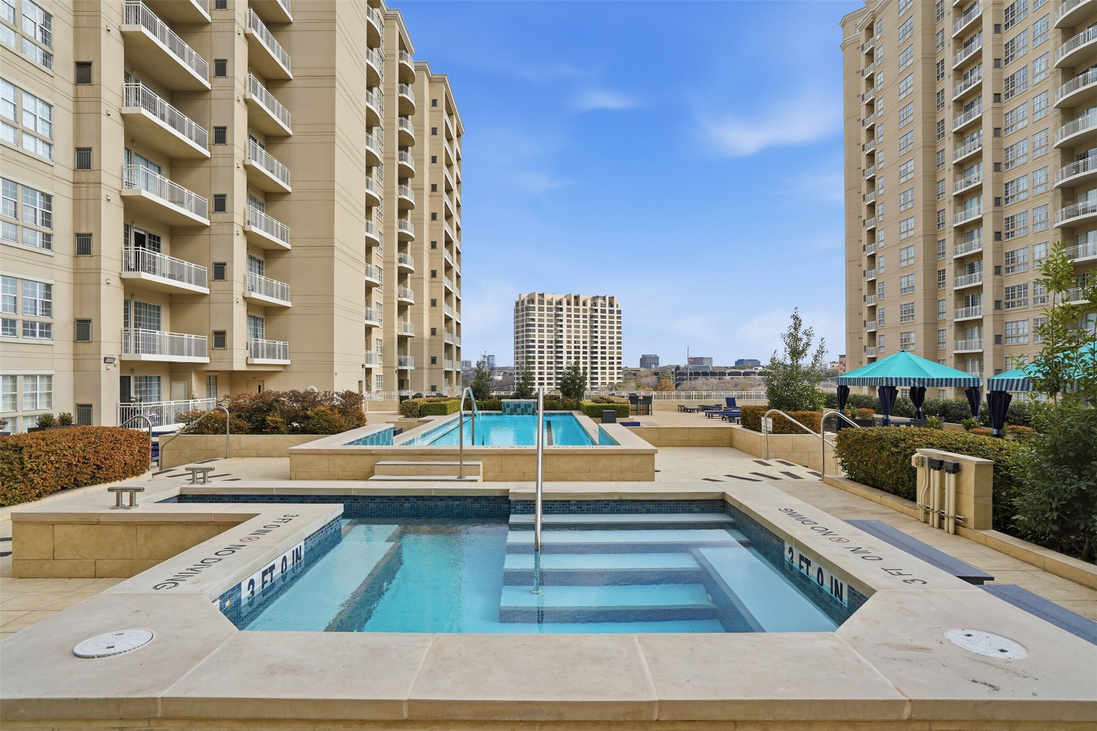 3225 Turtle Creek Boulevard Dallas TX 75219