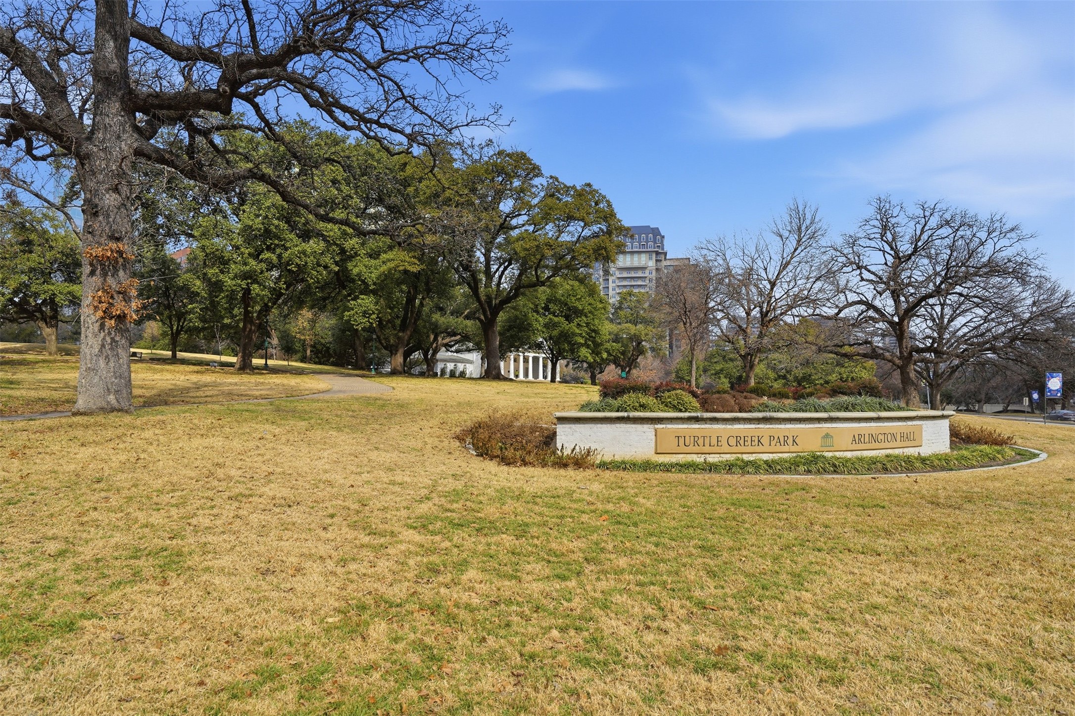 3225 Turtle Creek Boulevard Dallas TX 75219