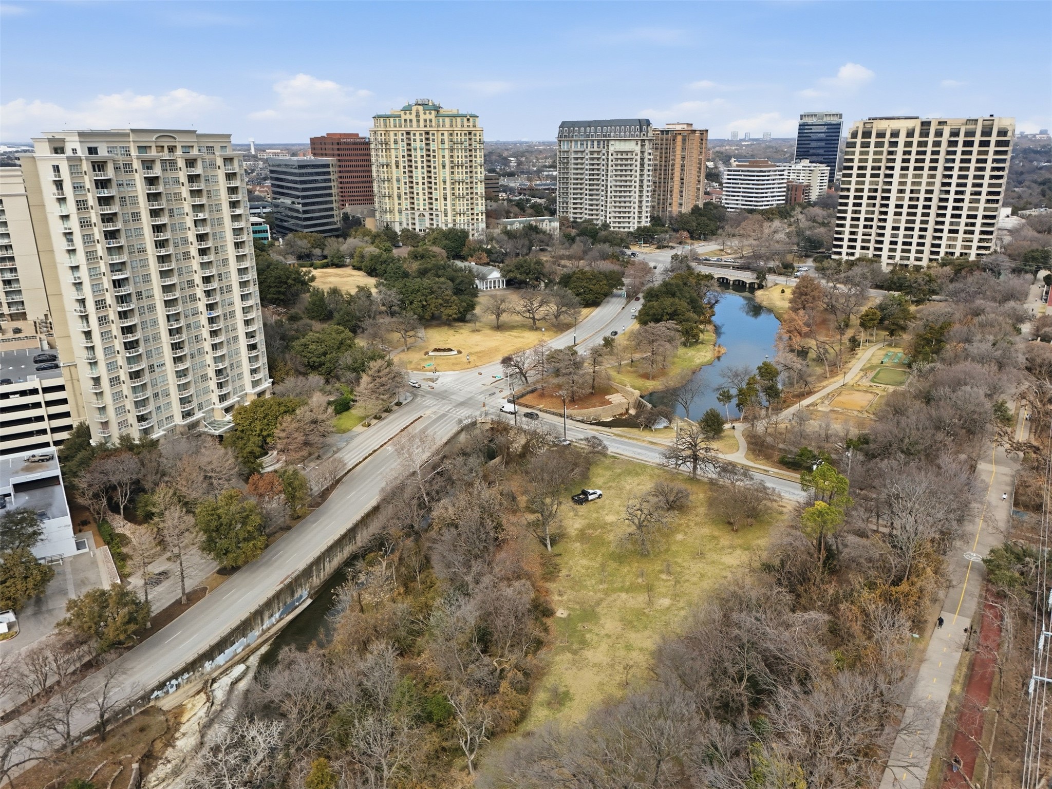 3225 Turtle Creek Boulevard Dallas TX 75219