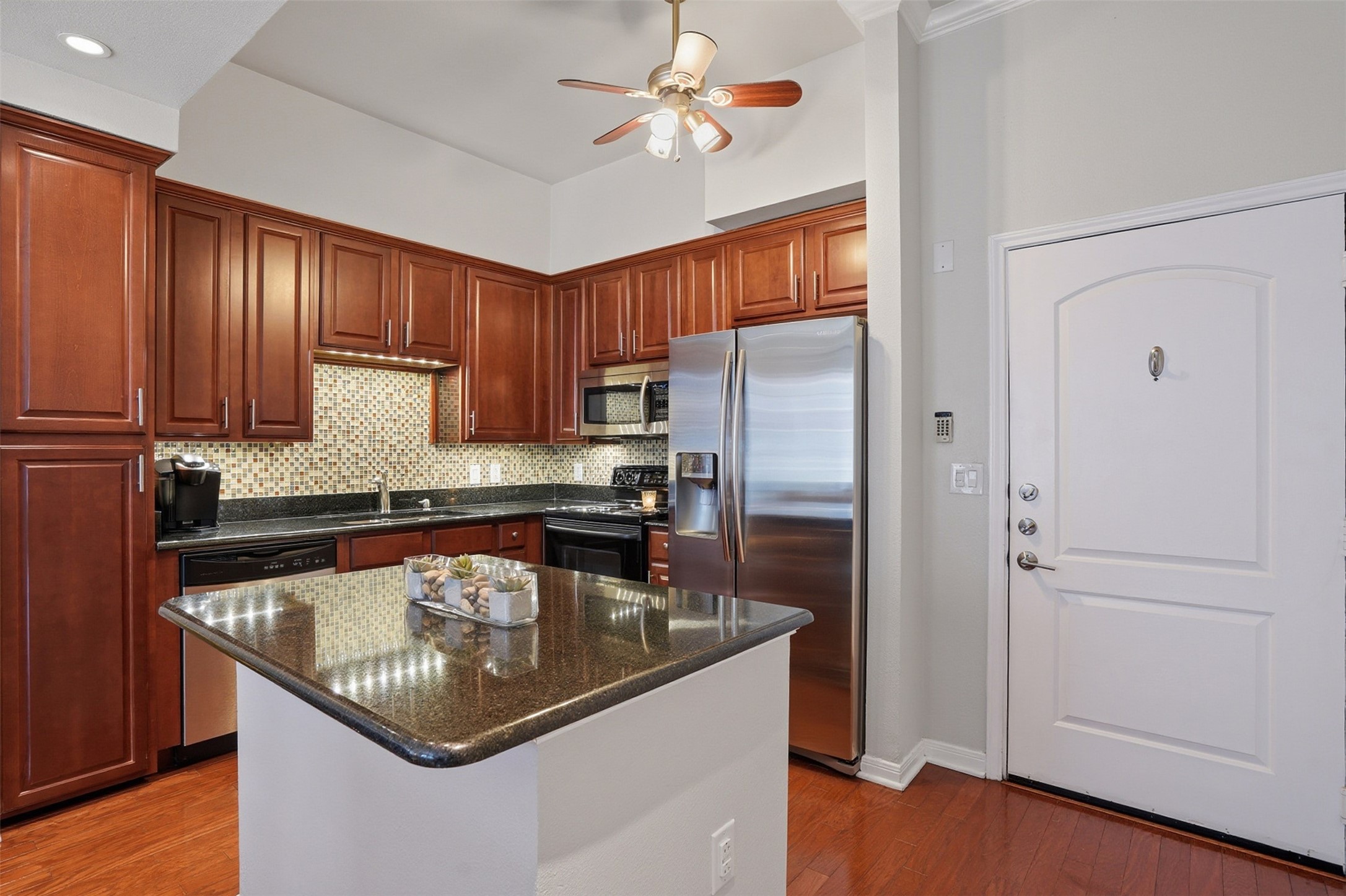 3225 Turtle Creek Boulevard Dallas TX 75219