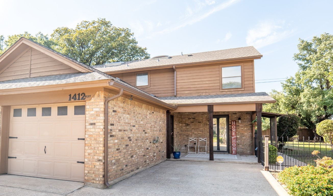 1412 Palmnold Circle W Fort Worth TX 76120
