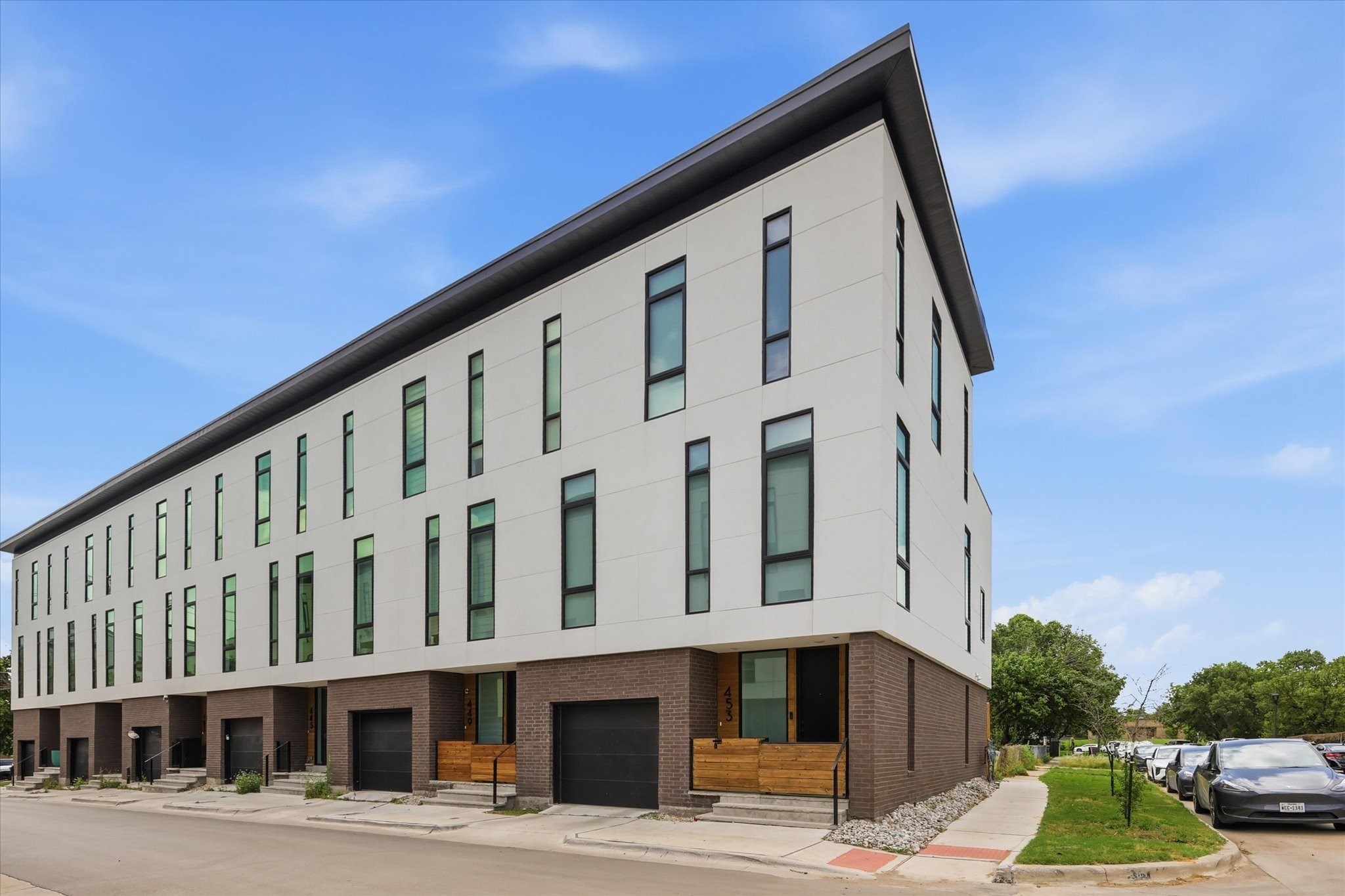 453 W Morphy Street Fort Worth TX 76104