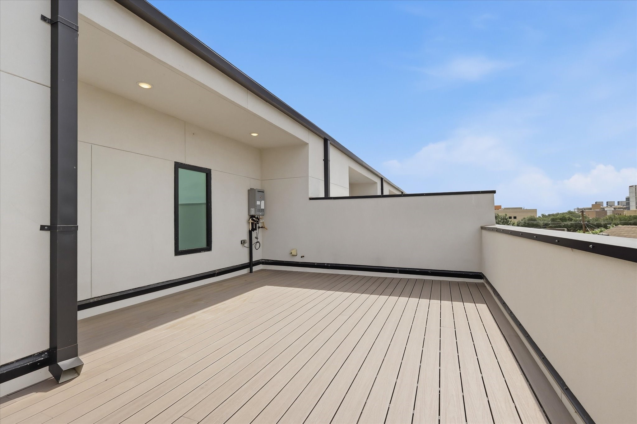 453 W Morphy Street Fort Worth TX 76104
