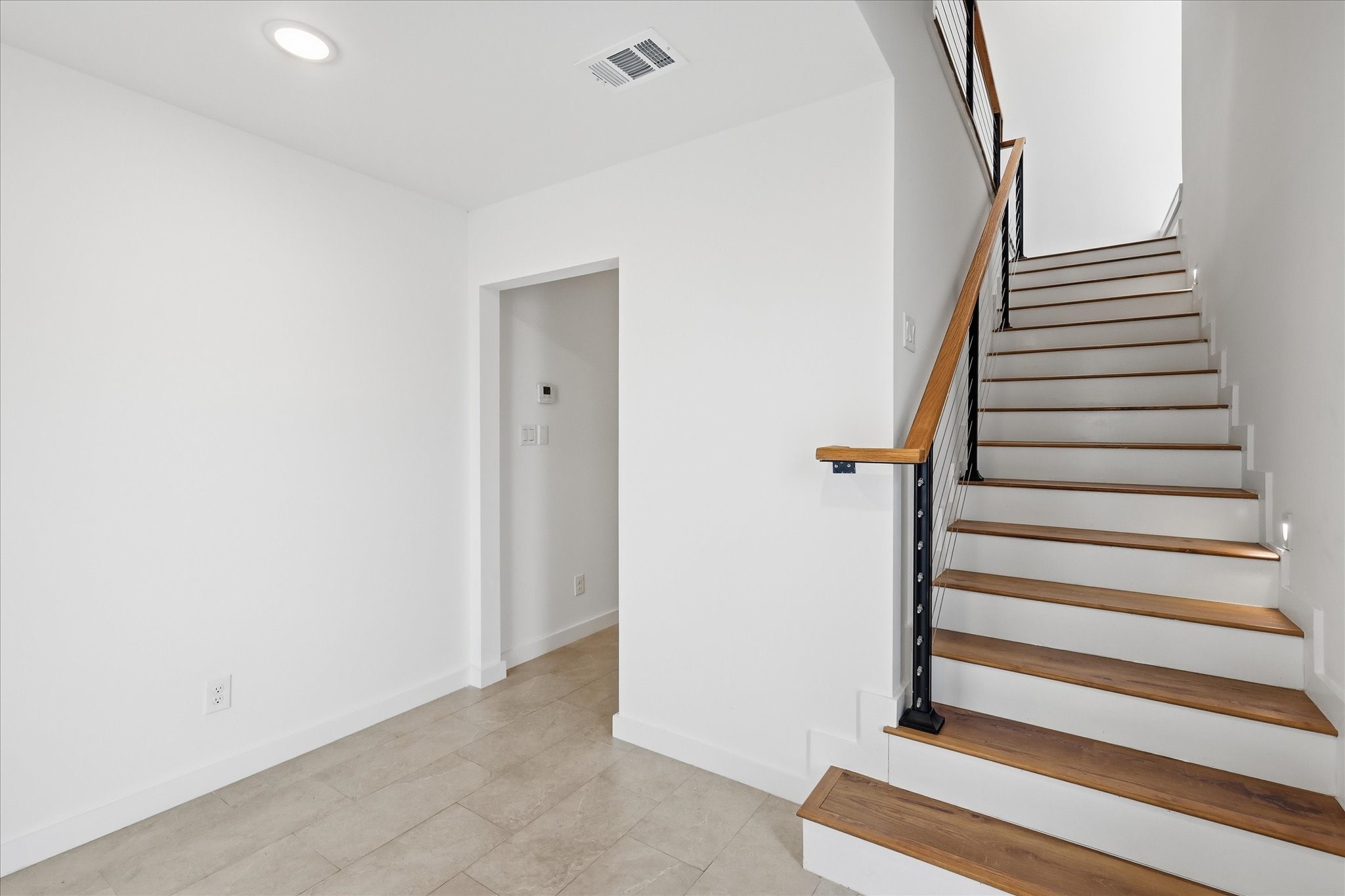 453 W Morphy Street Fort Worth TX 76104
