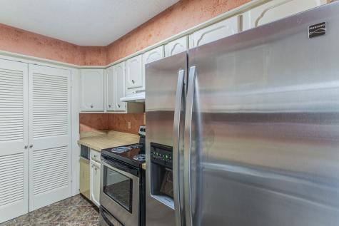 408 Hollyhill Lane Denton TX 76205