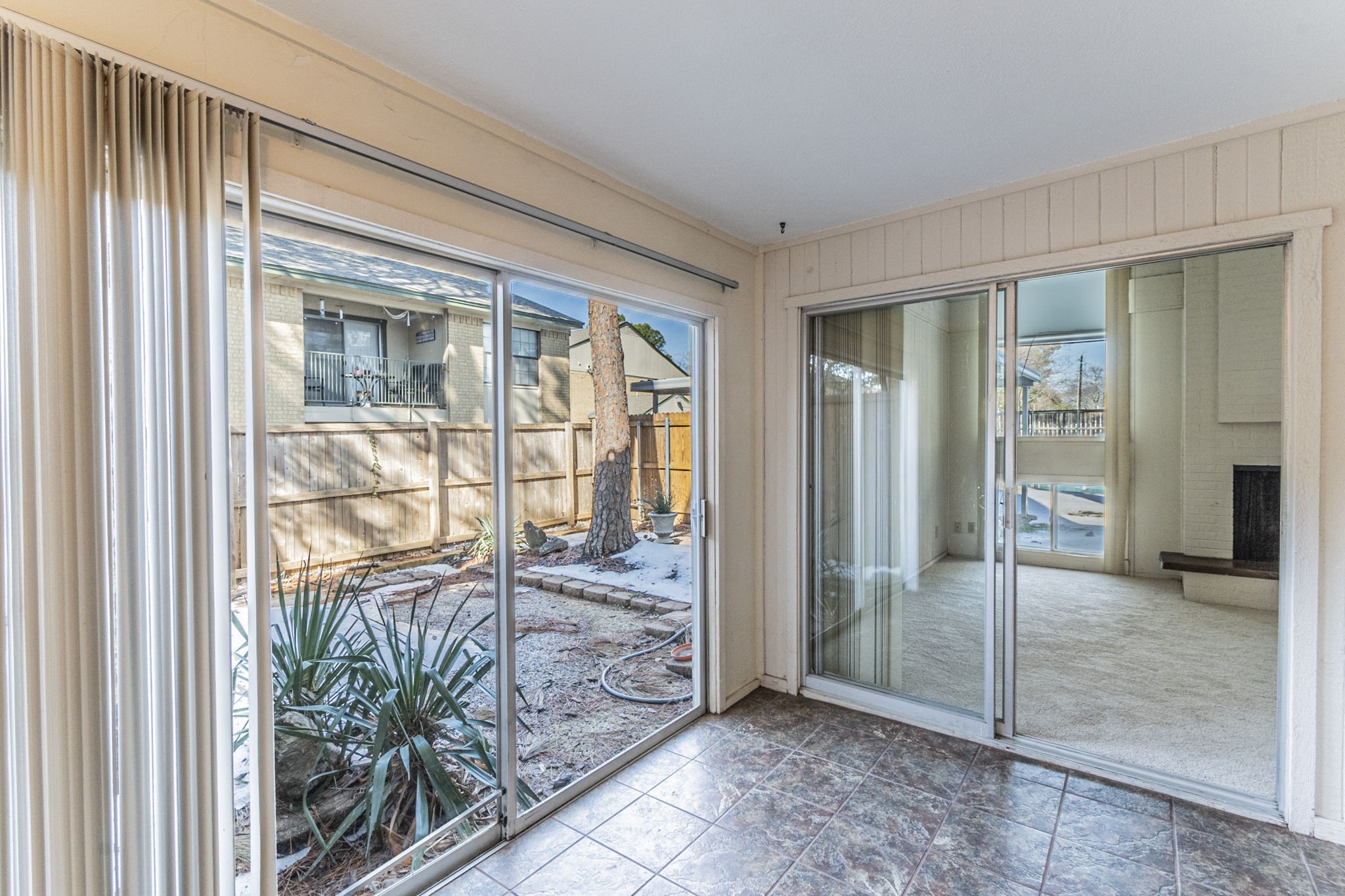 408 Hollyhill Lane Denton TX 76205