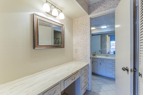 408 Hollyhill Lane Denton TX 76205