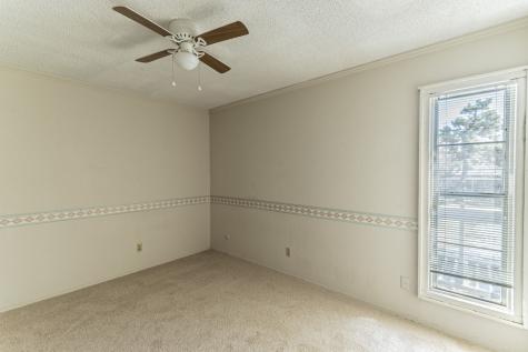 408 Hollyhill Lane Denton TX 76205