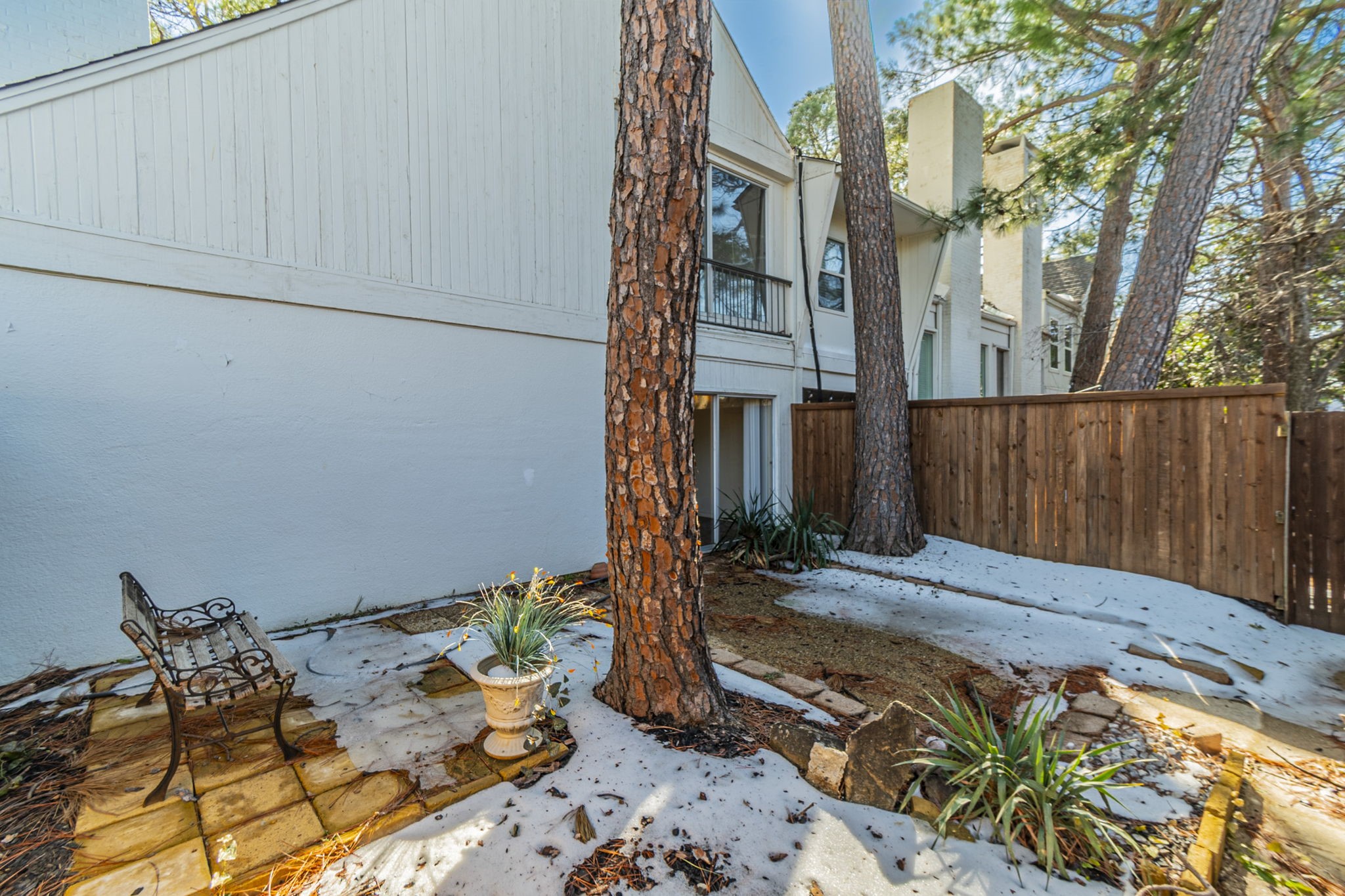 408 Hollyhill Lane Denton TX 76205