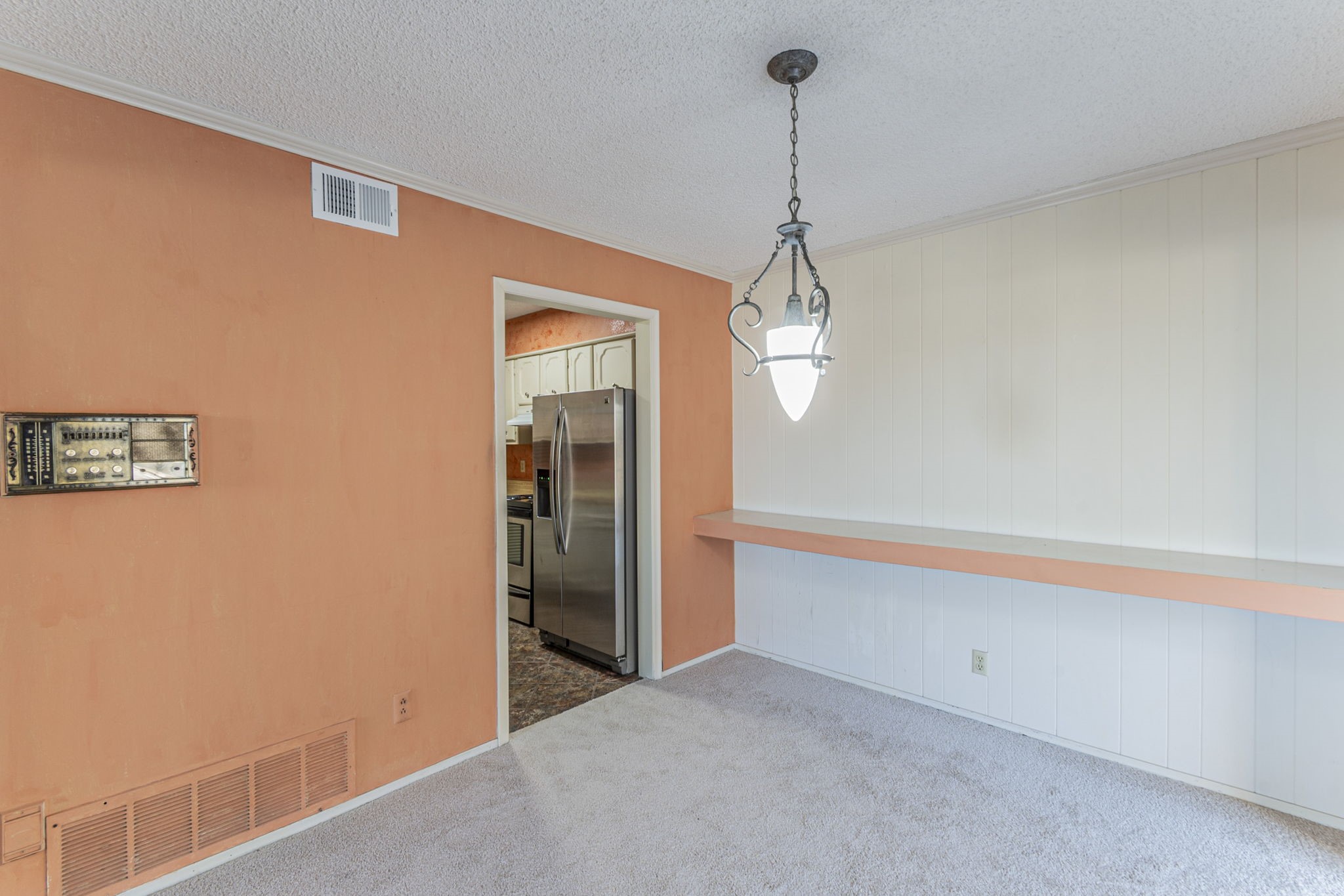408 Hollyhill Lane Denton TX 76205
