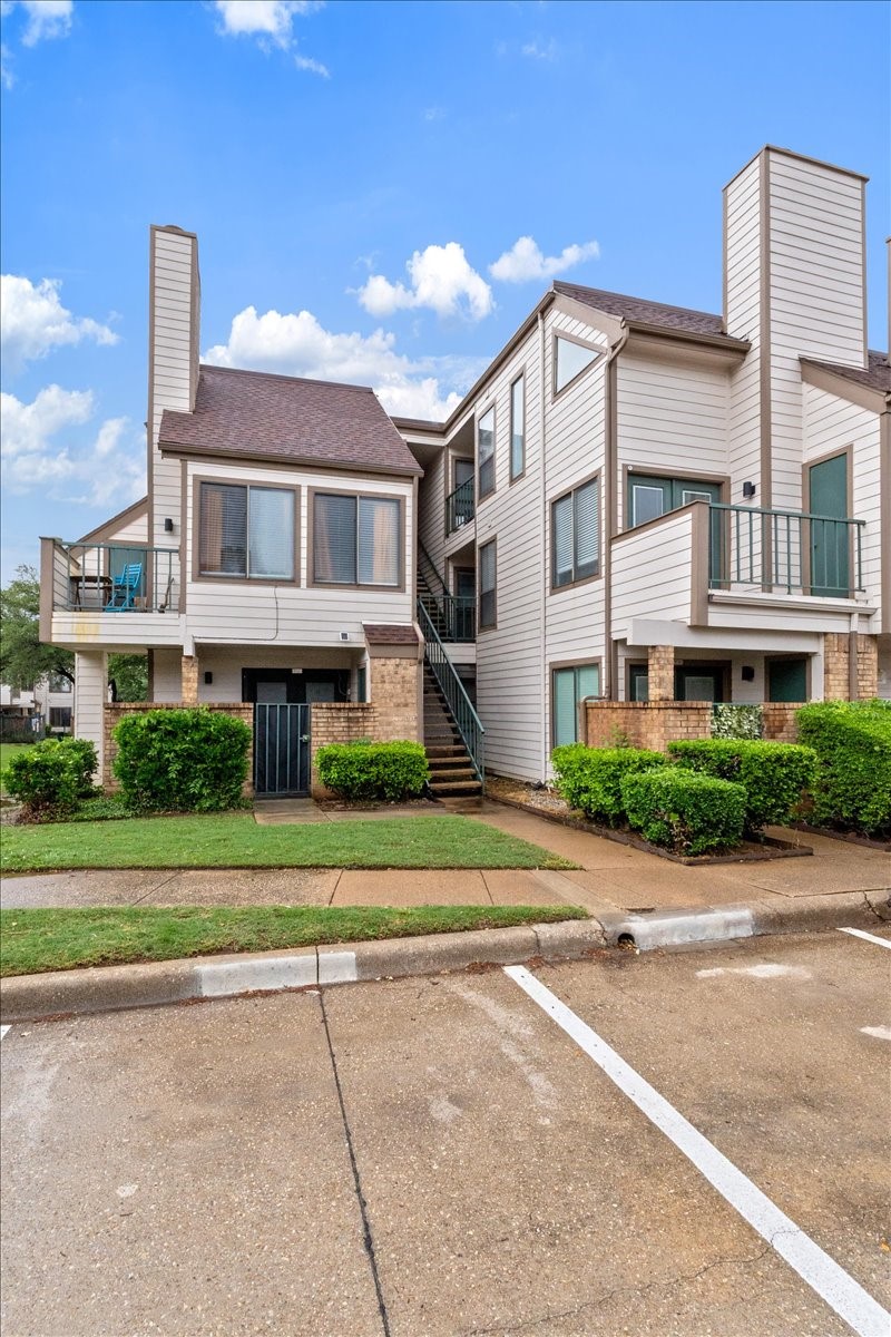 2309 Balsam Drive Arlington TX 76006