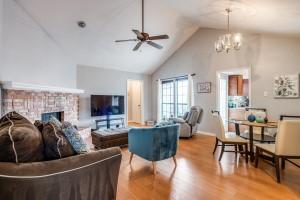 2835 Keller Springs Road Carrollton TX 75006