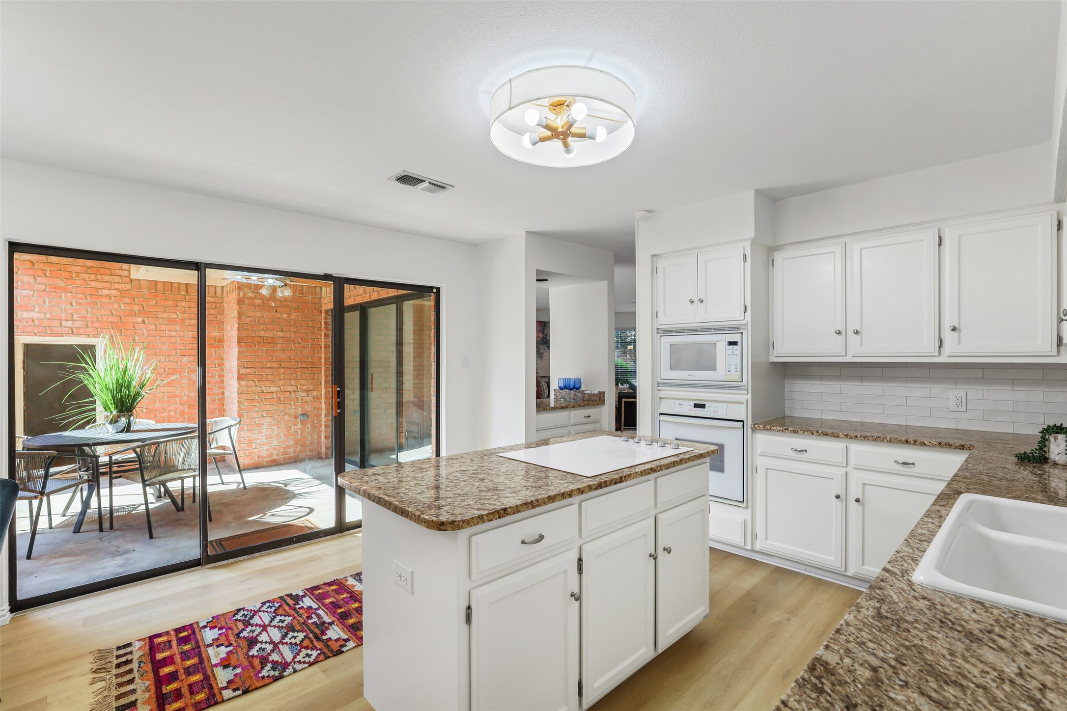 6305 Seabrook Drive Fort Worth TX 76132