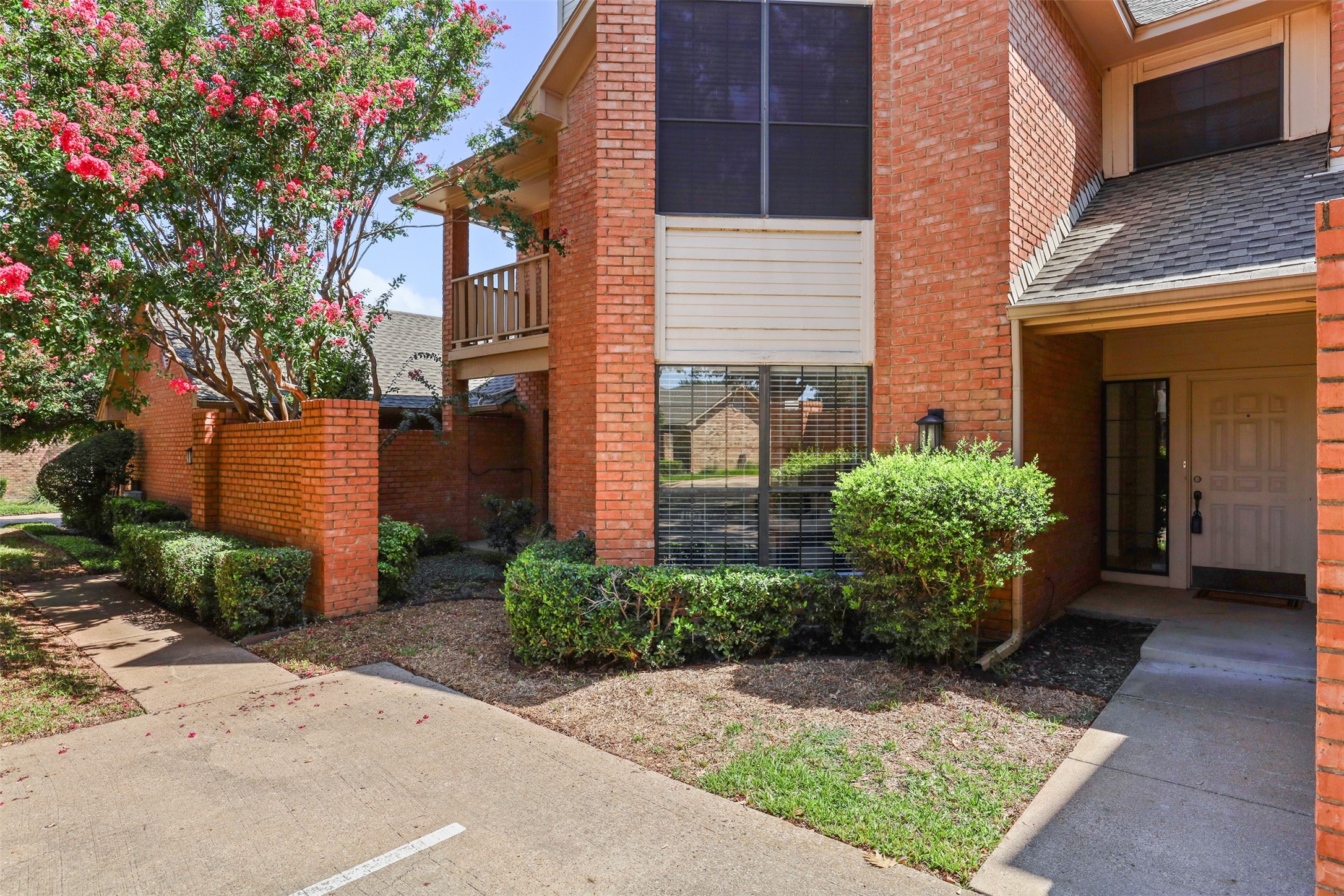 6305 Seabrook Drive Fort Worth TX 76132