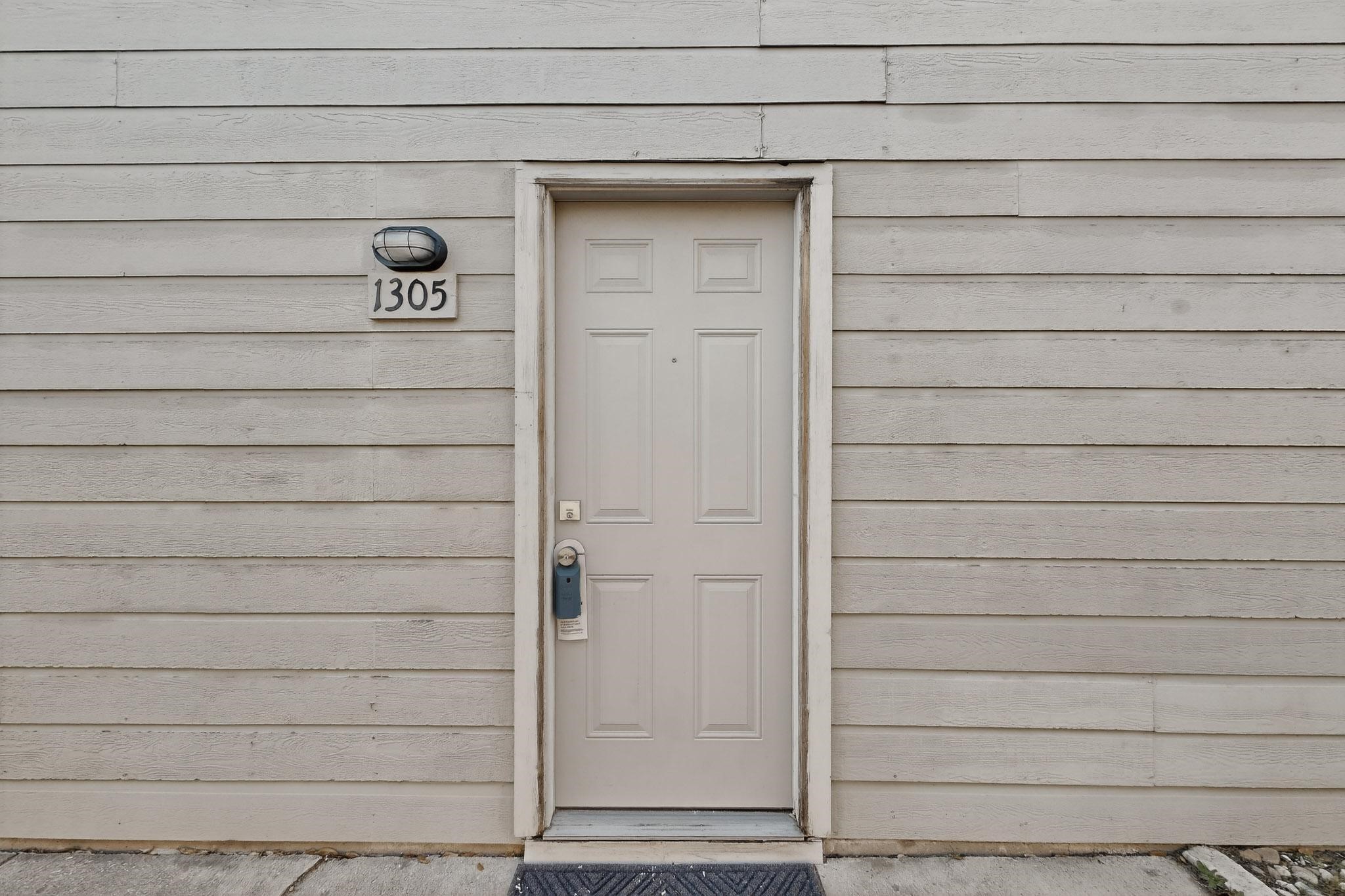 8404 Forest Lane Dallas TX 75243