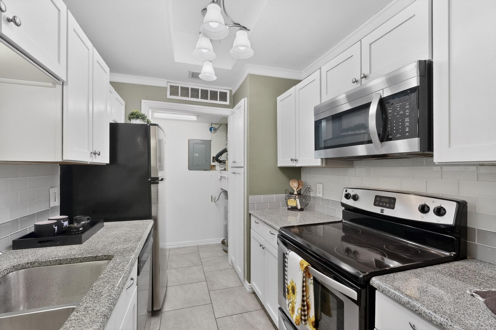 8404 Forest Lane Dallas TX 75243