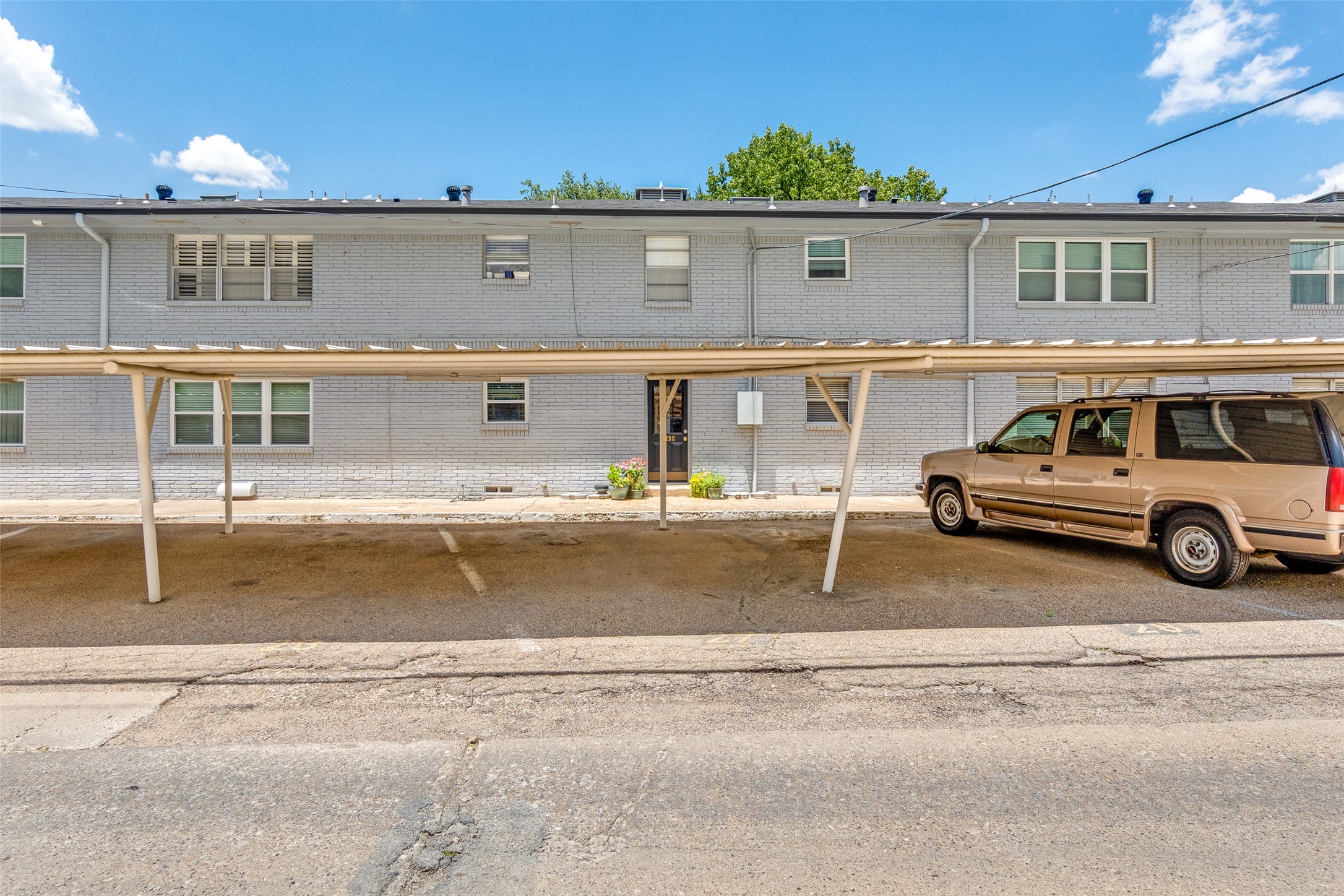 6230 Bandera Avenue Dallas TX 75225