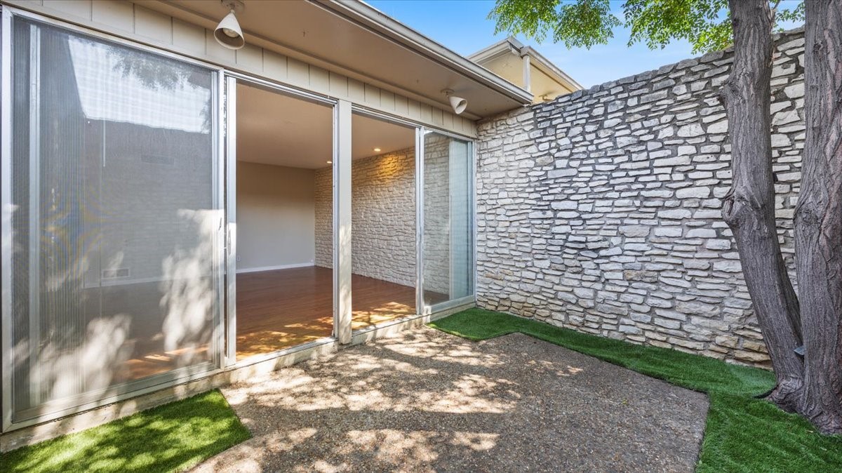 4500 E Westridge Avenue Fort Worth TX 76116