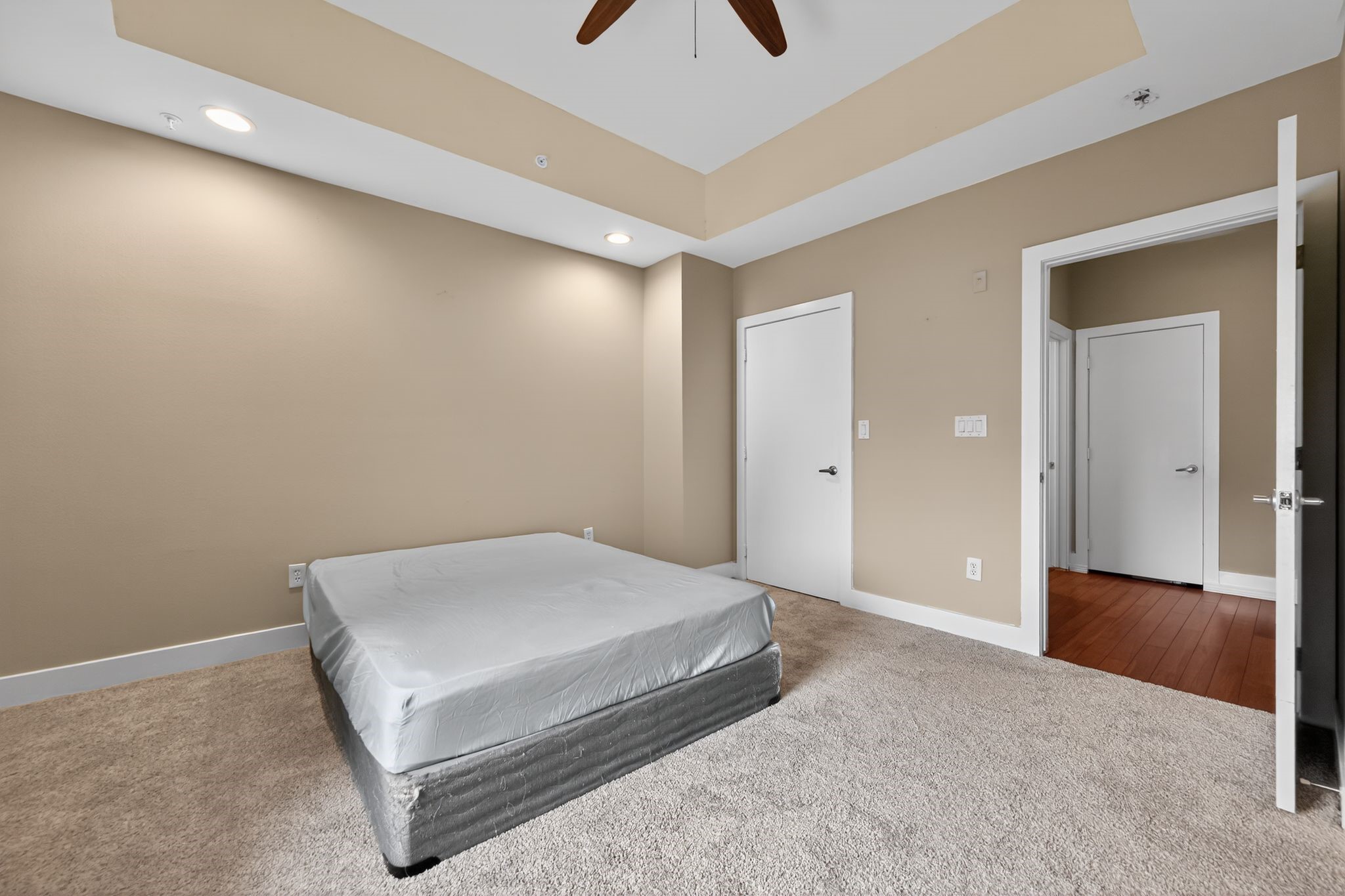 5055 Addison Circle Addison TX 75001