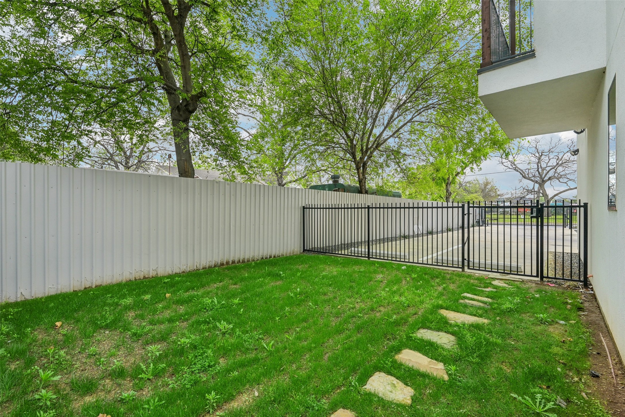 1775 Novela Way Dallas TX 75215
