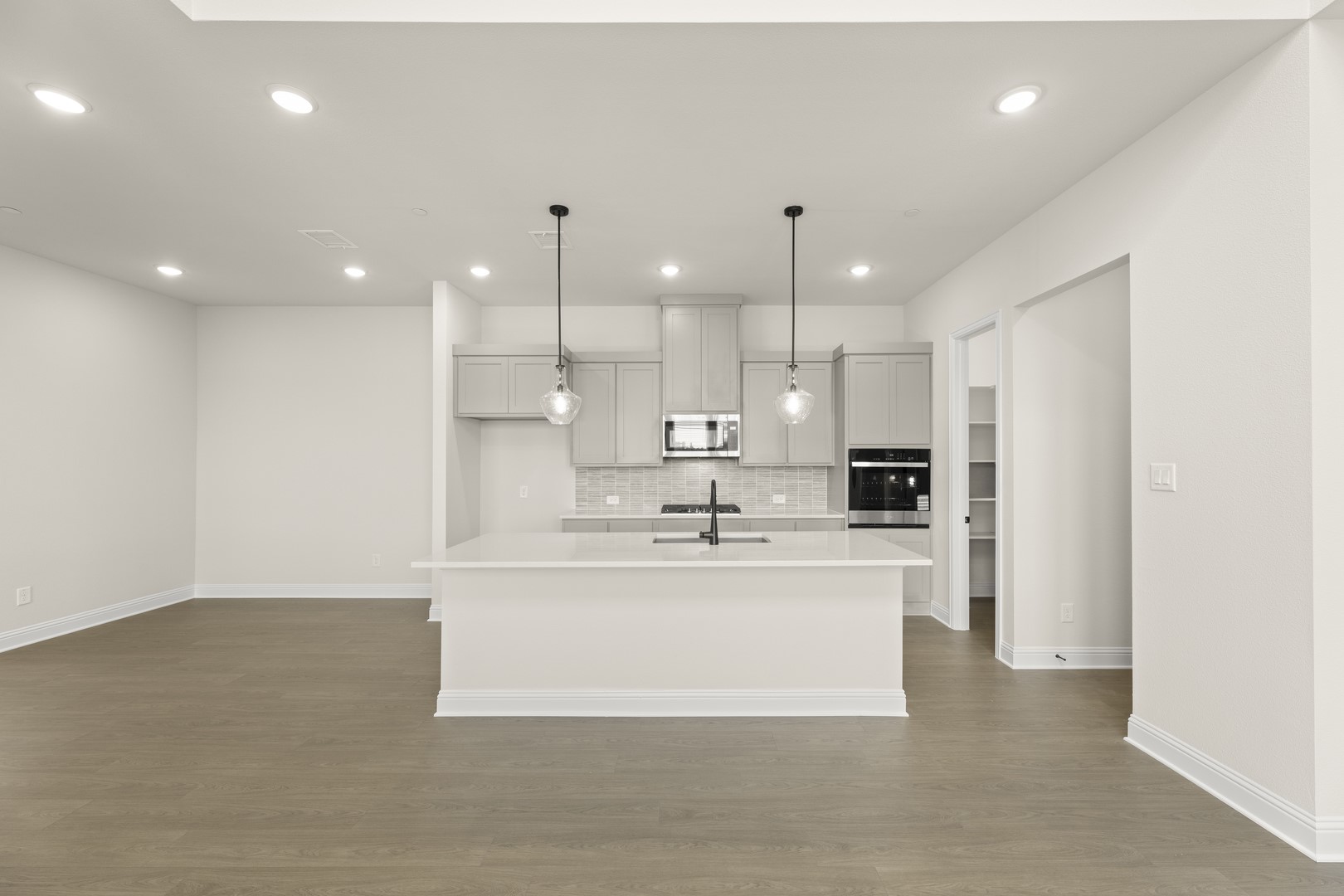 2828 Yampa Drive Mckinney TX 75071