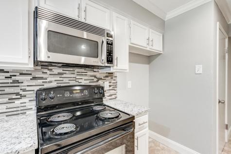 210 Rolston Road Irving TX 75060