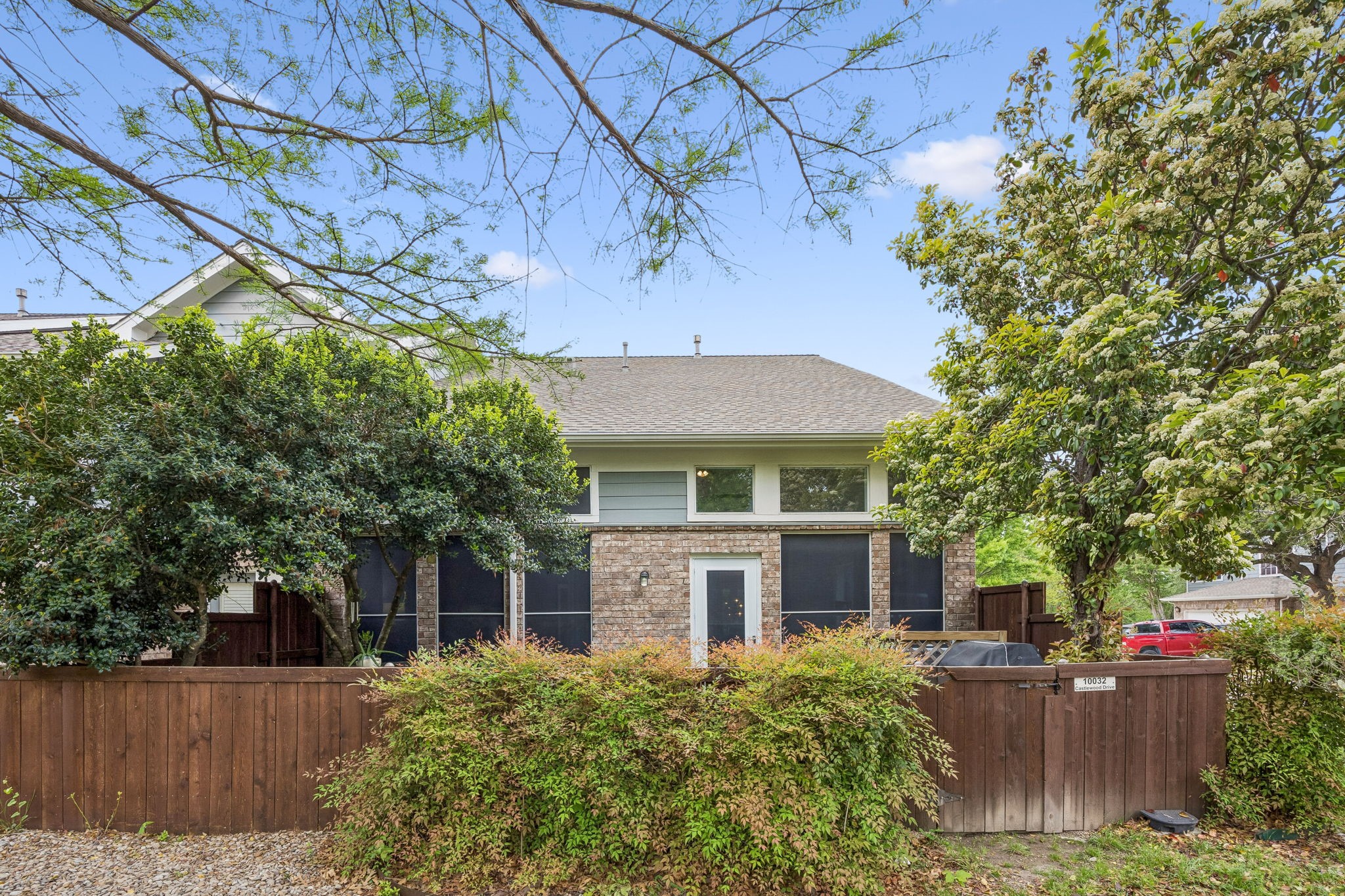 10032 Castlewood Drive Plano TX 75025