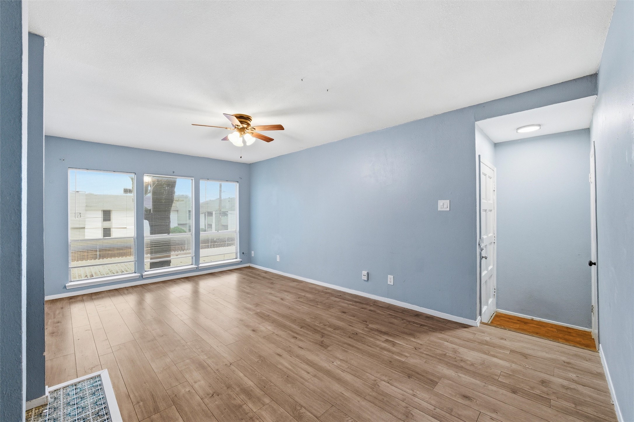 5604 Boca Raton Boulevard Fort Worth TX 76112