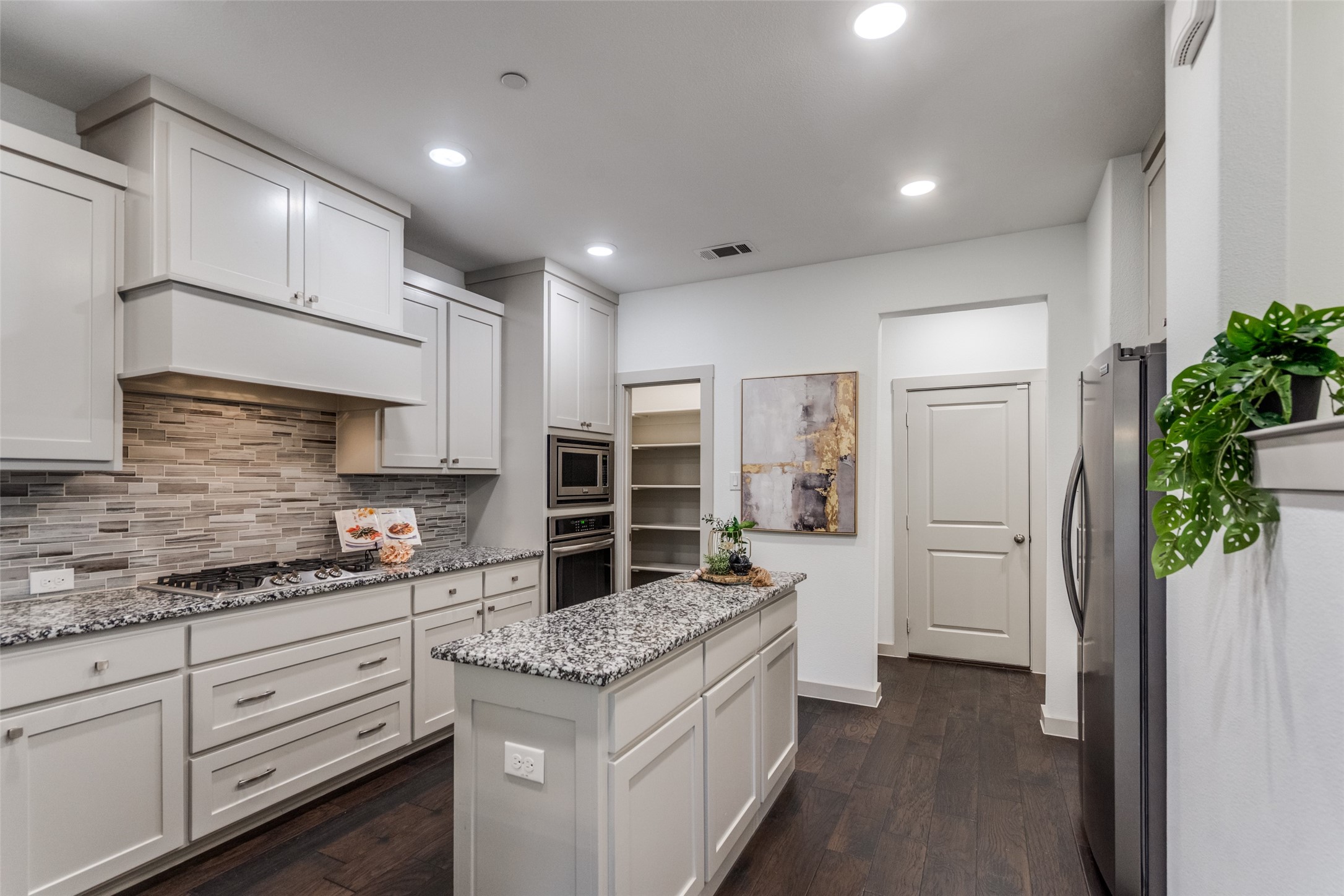 1423 Lamb Drive Plano TX 75075