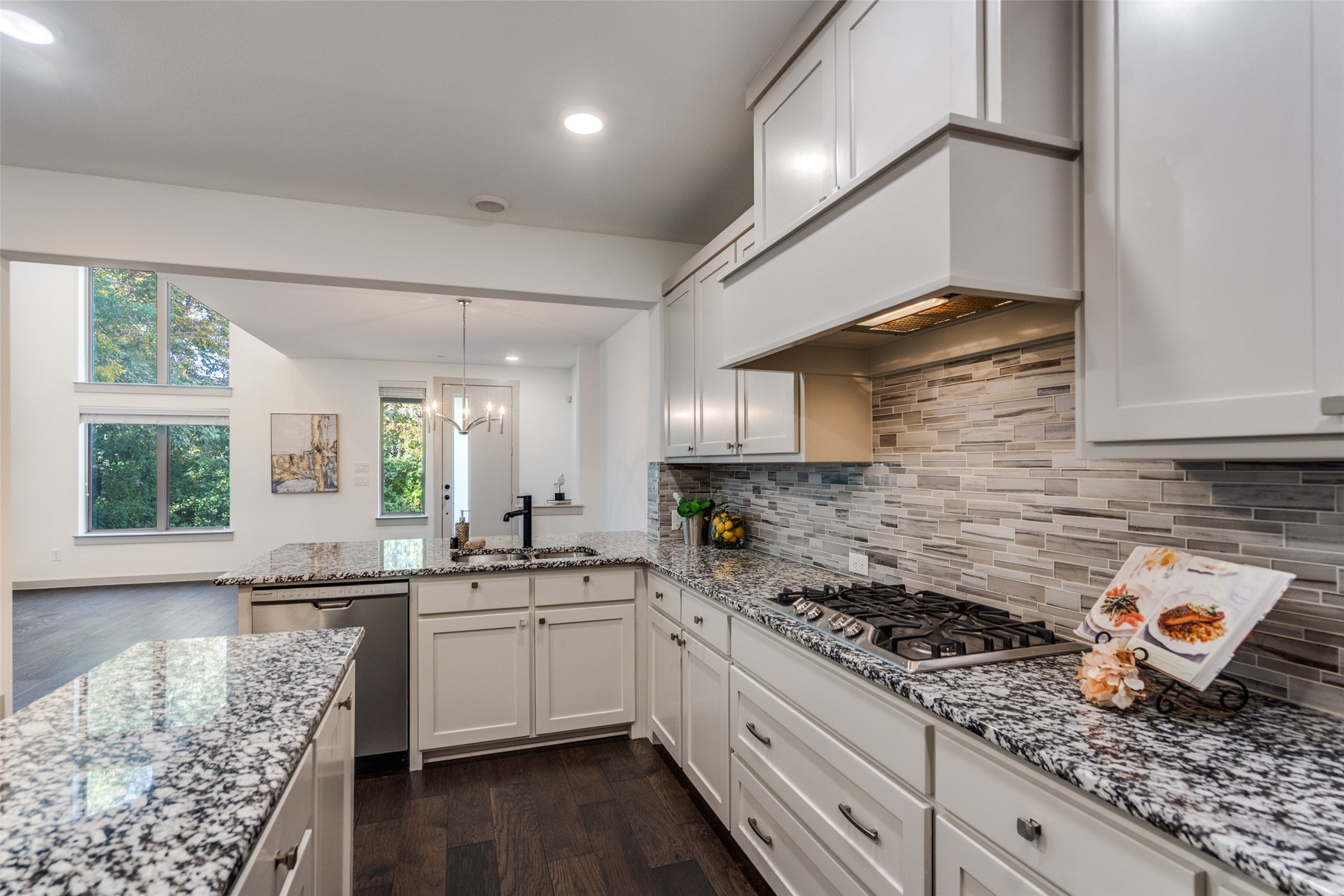 1423 Lamb Drive Plano TX 75075