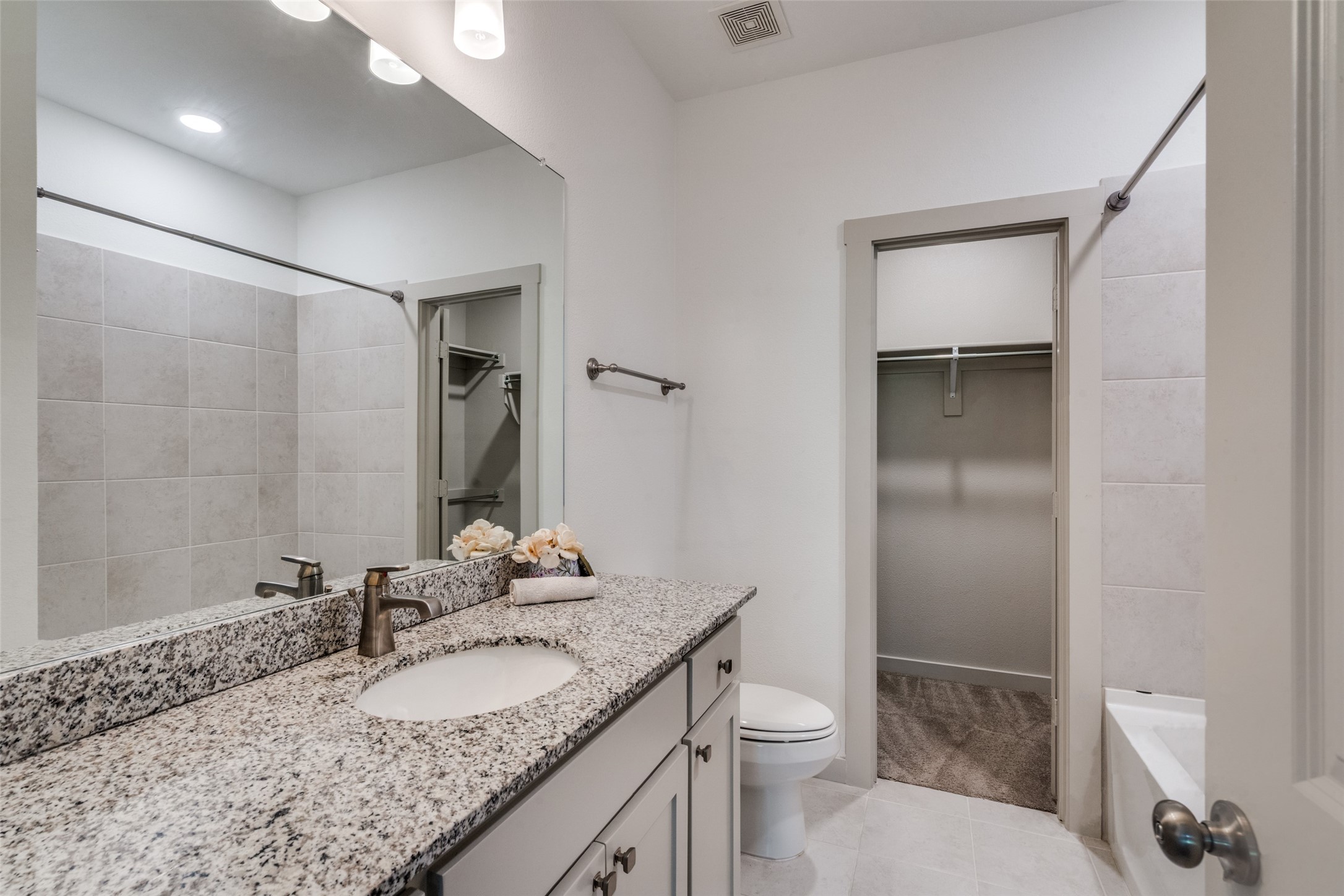 1423 Lamb Drive Plano TX 75075